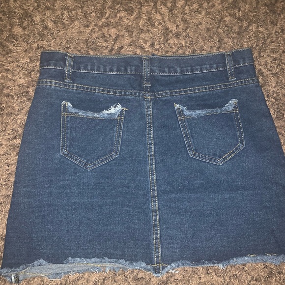 New Denim Button up Jeans Mini Skirt - Picture 6 of 8